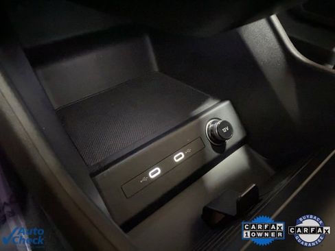 Used 2024 Audi Q4 e-tron Premium Plus w/ Premium Plus image 53