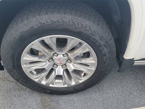 Used 2022 GMC Sierra 1500 Denali image 4