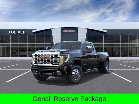New 2026 GMC Sierra 3500 Denali w/ Denali Reserve Package AWD/4WD image 9