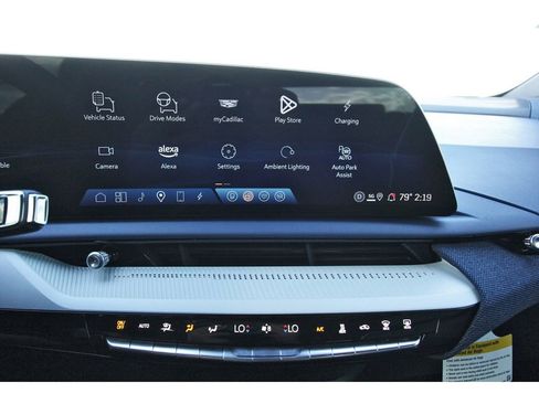 New 2025 Cadillac Optiq Sport 2 image 15