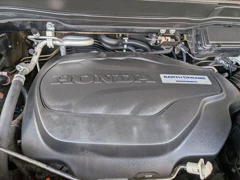 Used 2020 Honda Pilot Black Edition image 25