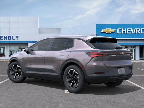 New 2026 Chevrolet Equinox EV LT image 13