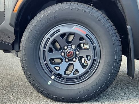 New 2025 Nissan Frontier PRO-4X AWD/4WD image 6