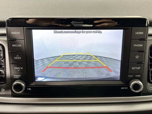 Used 2019 Kia Rio S image 12