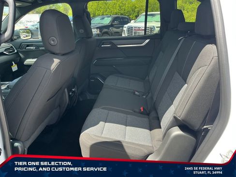New 2026 GMC Acadia Elevation FWD image 11