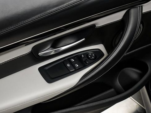 Used 2016 BMW M4 Coupe RWD image 39