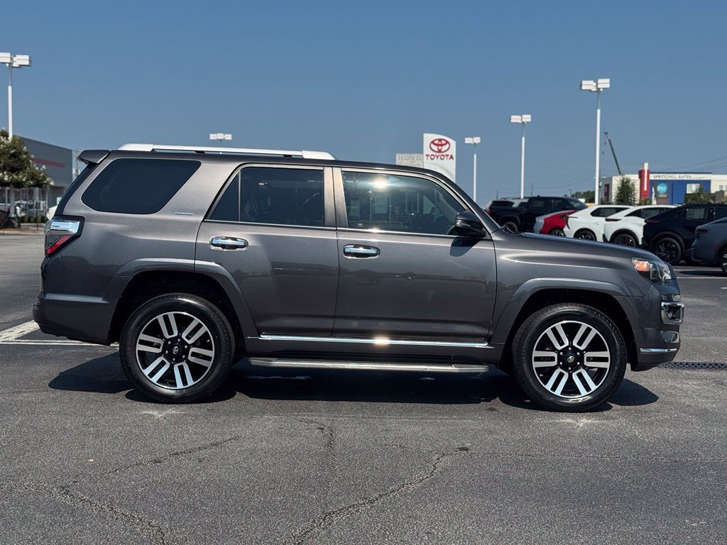 Used 2018 Toyota 4Runner Limited AWD/4WD image 7