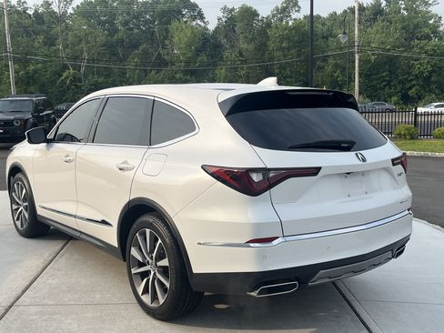 Used 2025 Acura MDX SH-AWD w/ Technology Package image 4