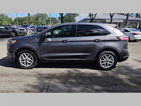 Used 2024 Ford Edge SEL image 24