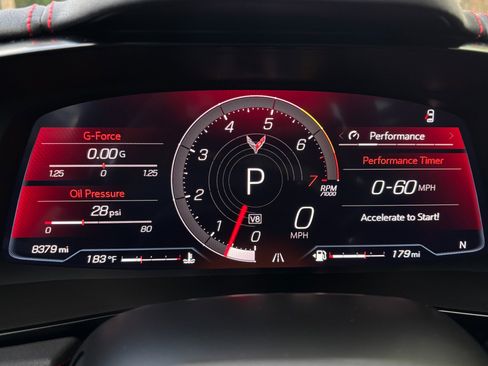Used 2024 Chevrolet Corvette Stingray Preferred Cpe w/ Z51 Performance Package RWD image 30