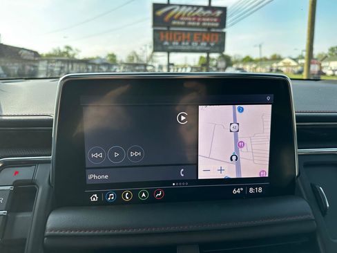 Used 2021 Chevrolet Tahoe RST w/ Luxury Package AWD/4WD image 12