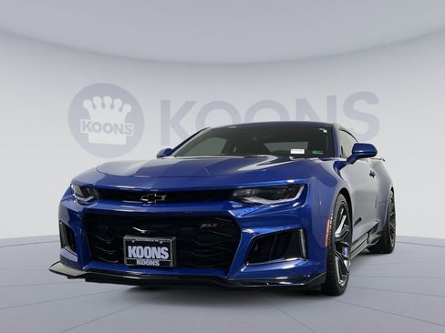 Used 2021 Chevrolet Camaro ZL1 image 1
