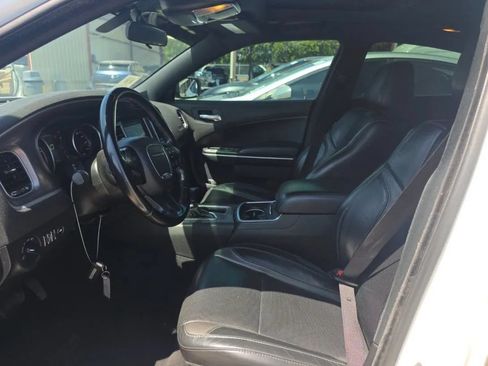 Used 2022 Dodge Charger SXT w/ Leather Interior Group RWD image 7