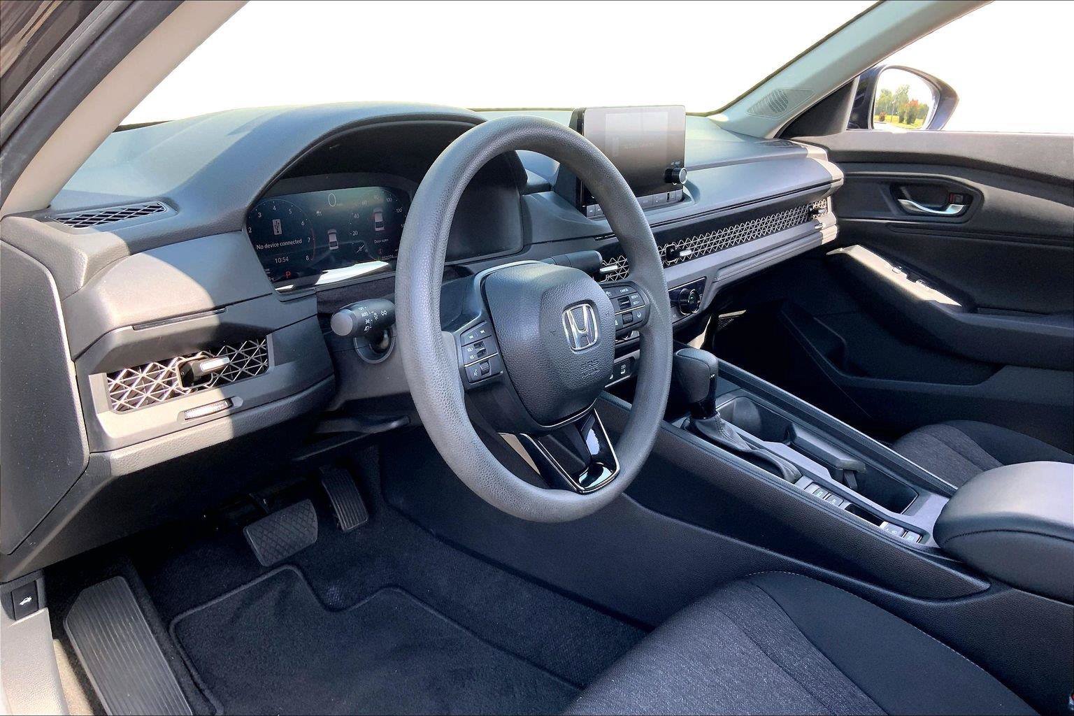 Used 2024 Honda Accord EX image 12