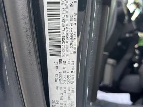 Used 2017 Jeep Wrangler Sport w/ Quick Order Package 24S AWD/4WD image 25