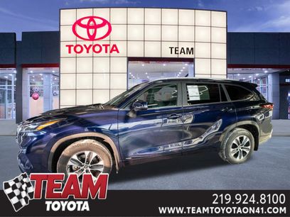 Used 2025 Toyota Highlander XLE