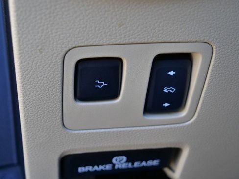 Used 2018 Ford F250 Lariat w/ Lariat Ultimate Package image 21