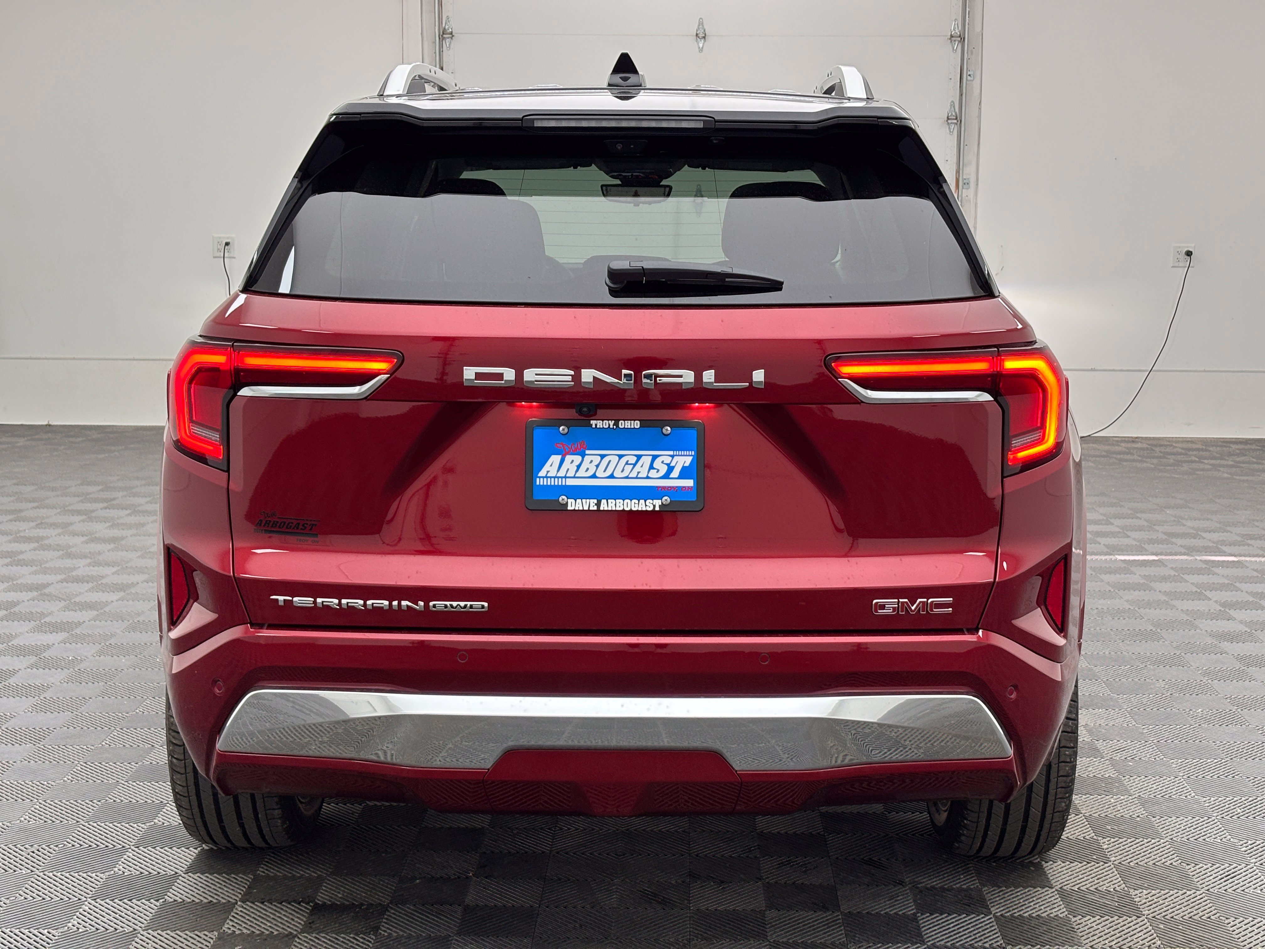 New 2027 GMC Terrain Denali w/ LPO, Floor Liner Package AWD/4WD image 11