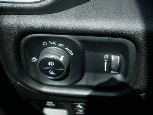 Used 2025 RAM 1500 Big Horn AWD/4WD image 22