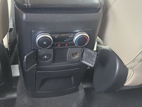 Certified 2023 Ford Explorer Limited image 15