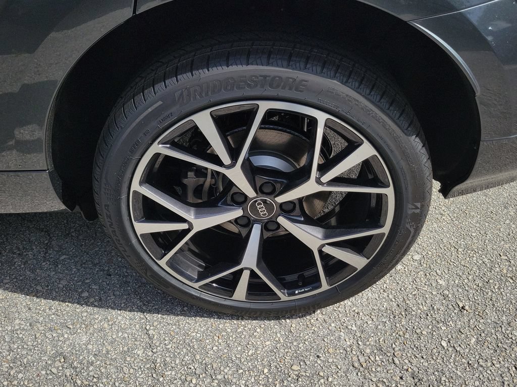 New 2026 Audi Q3 quattro 2.0T AWD/4WD image 29