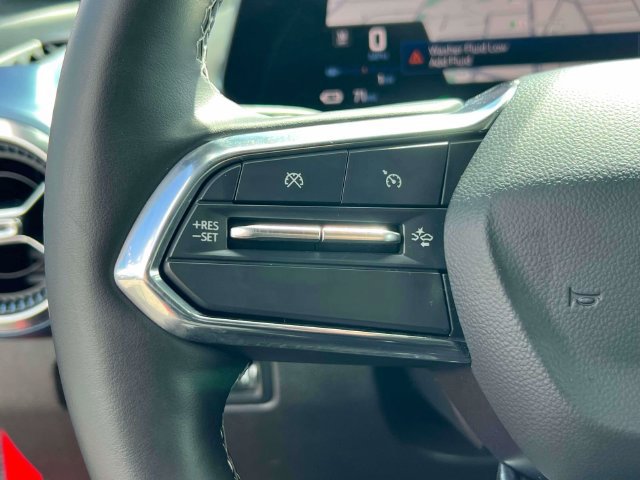 Used 2024 Chevrolet Equinox EV LT FWD image 21