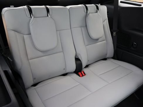 New 2026 Ford Explorer Platinum w/ LUX Leather Package image 14