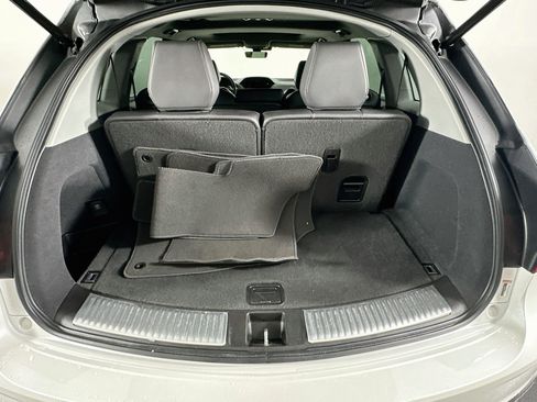Used 2020 Acura MDX FWD image 29
