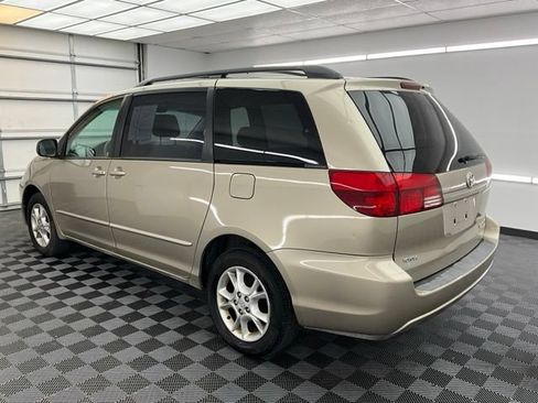 Used 2005 Toyota Sienna LE w/ LE Pkg 4 AWD/4WD image 17