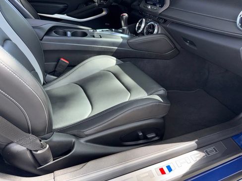 Used 2023 Chevrolet Camaro SS RWD image 21