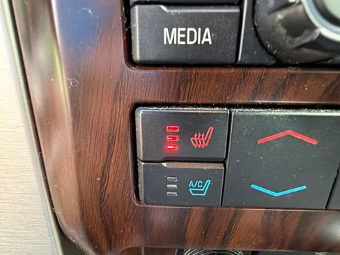 Used 2010 Ford F150 Platinum AWD/4WD image 33