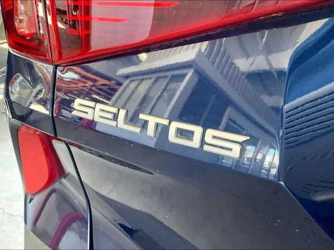 Used 2023 Kia Seltos Nightfall Edition AWD/4WD image 7