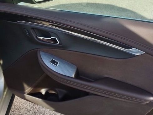 Used 2014 Chevrolet Impala LT image 23