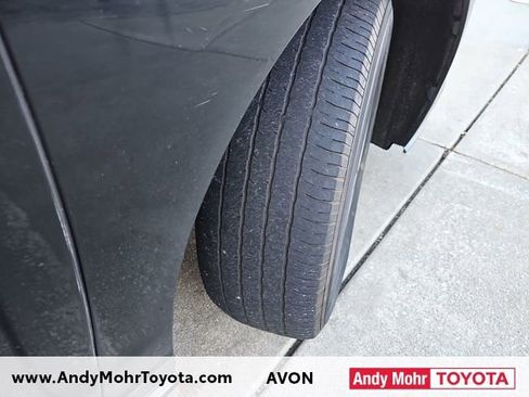 Used 2024 Toyota Sienna LE image 32