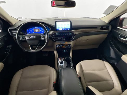 Used 2020 Ford Escape Titanium w/ Titanium Premium Package 2.0 image 30