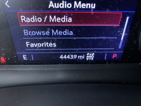 Certified 2023 Cadillac XT5 Premium Luxury image 4