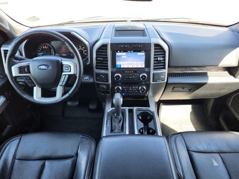 Used 2019 Ford F150 Lariat w/ Equipment Group 502A Luxury AWD/4WD image 26