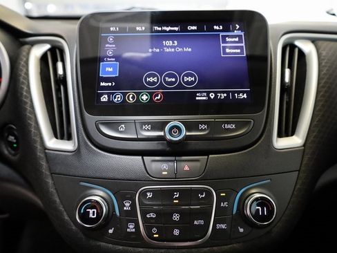 Used 2023 Chevrolet Malibu LT image 24