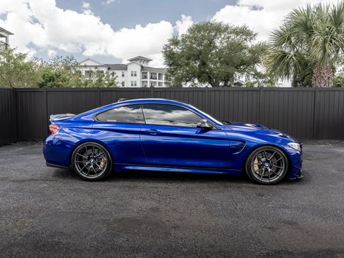Used 2019 BMW M4 CS RWD image 2