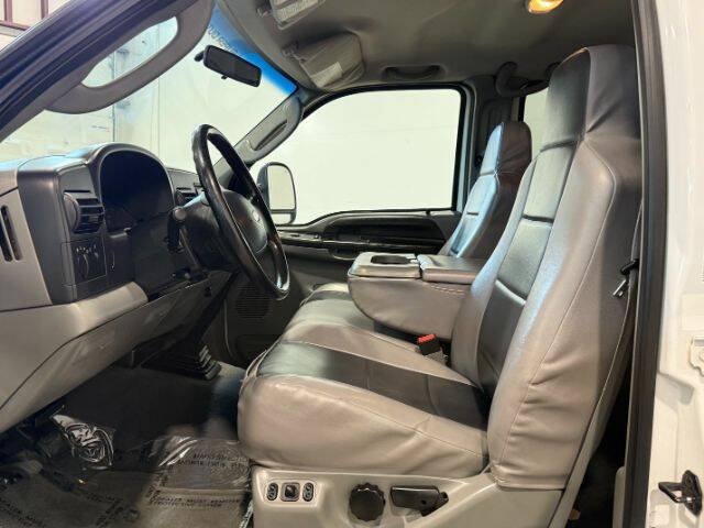 Used 2005 Ford F350 XLT AWD/4WD image 14