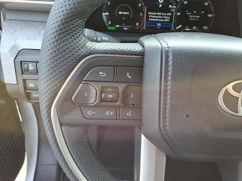 Used 2025 Toyota Tacoma 4x4 Double Cab Hybrid w/ Tow Tech Package image 15