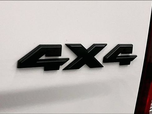 Used 2024 RAM 1500 Warlock AWD/4WD image 9