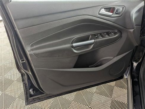 Used 2016 Ford Escape Titanium image 14