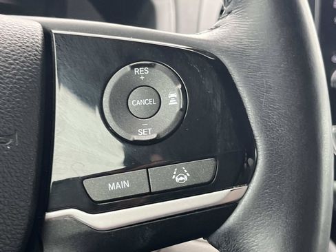 Used 2018 Honda Odyssey Touring image 36