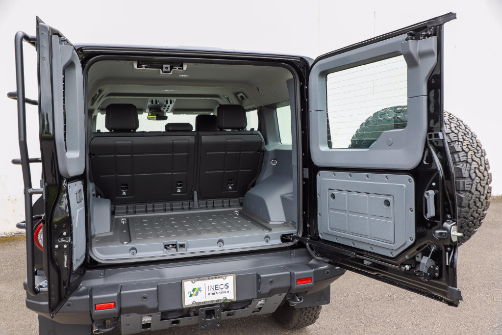 Used 2026 INEOS Grenadier Station Wagon AWD/4WD image 46
