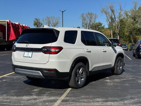 Certified 2023 Honda Pilot EX-L image 3