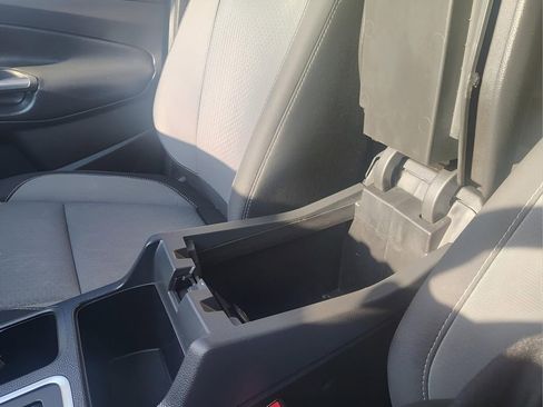 Certified 2018 Ford Escape SE image 23