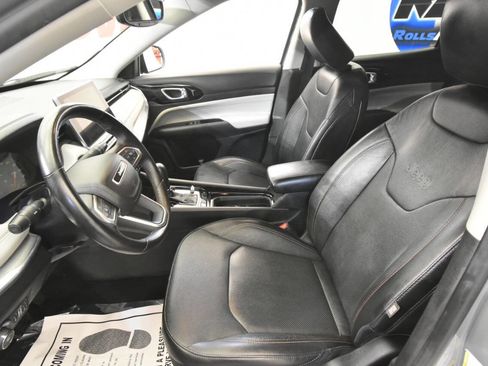 Used 2022 Jeep Compass Limited AWD/4WD image 13