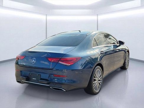Used 2022 Mercedes-Benz CLA 250 image 4