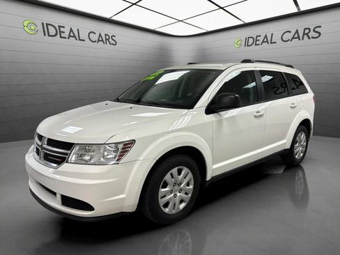 Used 2017 Dodge Journey SE FWD image 1